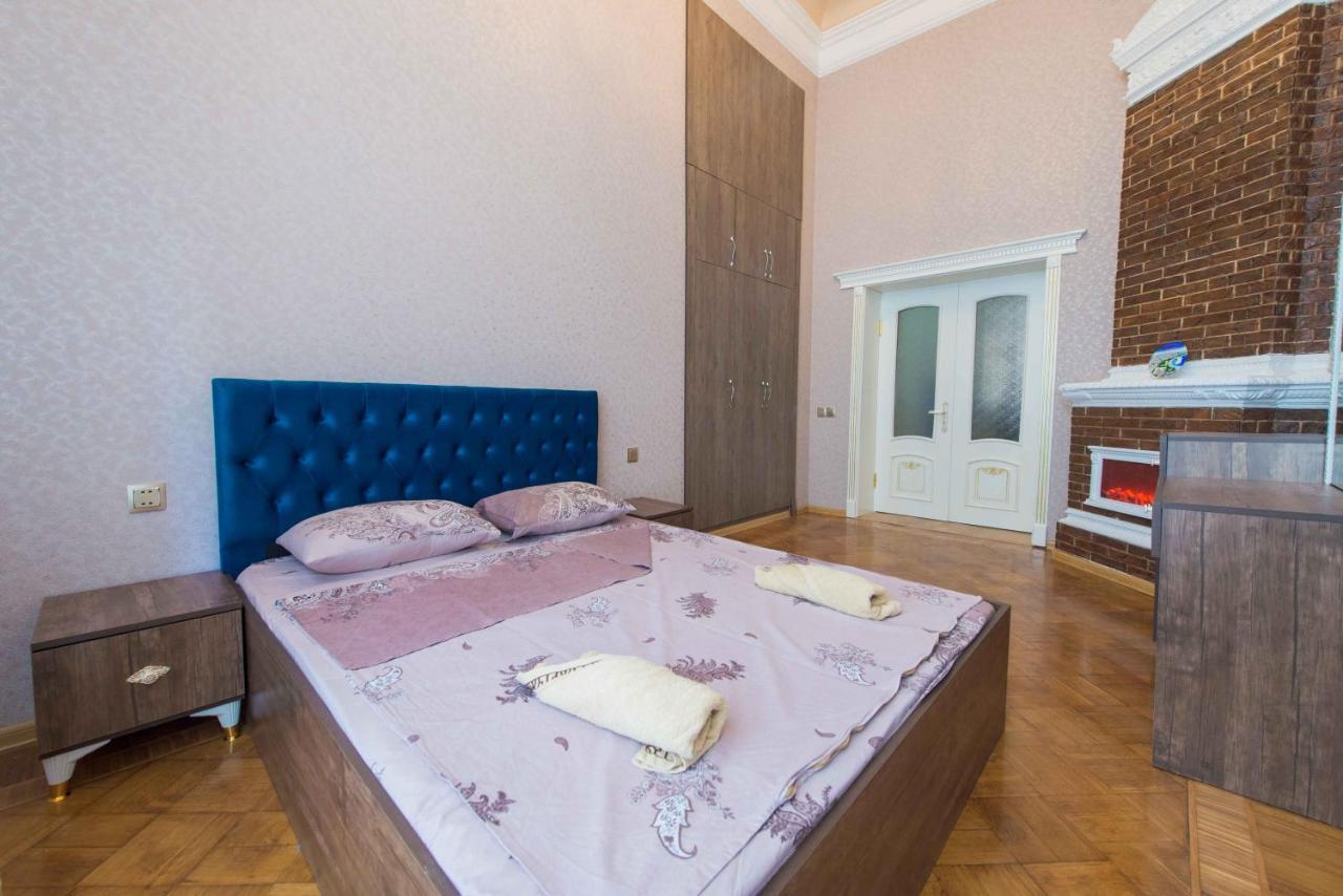 Stay Inn Lovely City Center Apartment Baku Bagian luar foto